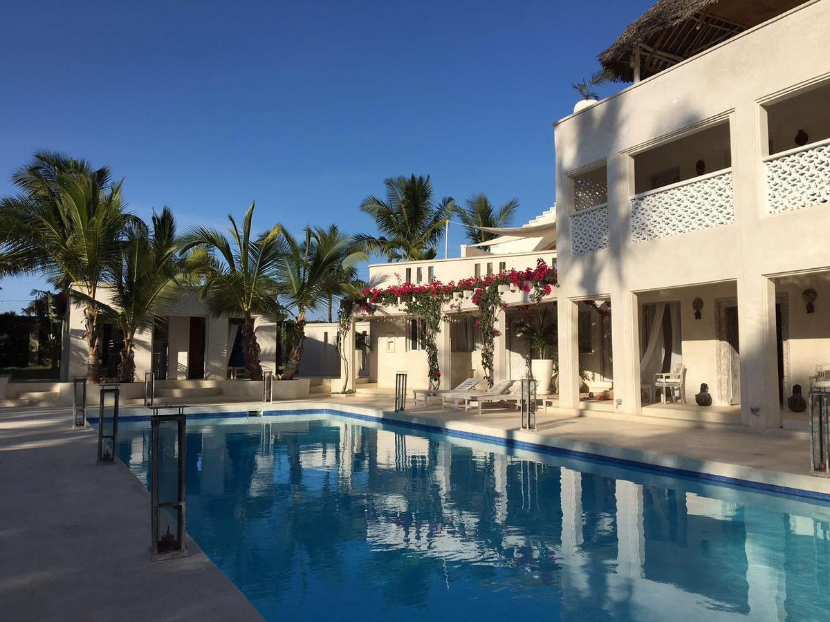 The Villa Luxury Suites Hotel Playa de Diani Exterior foto